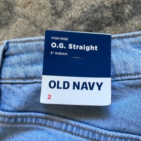 NWT Old Navy Women’s High-Rise Jean shorts - Picture 8 of 9